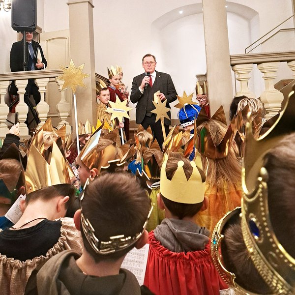 Titelbild: "Königlicher" Besuch bei der Thüringer Landesregierung