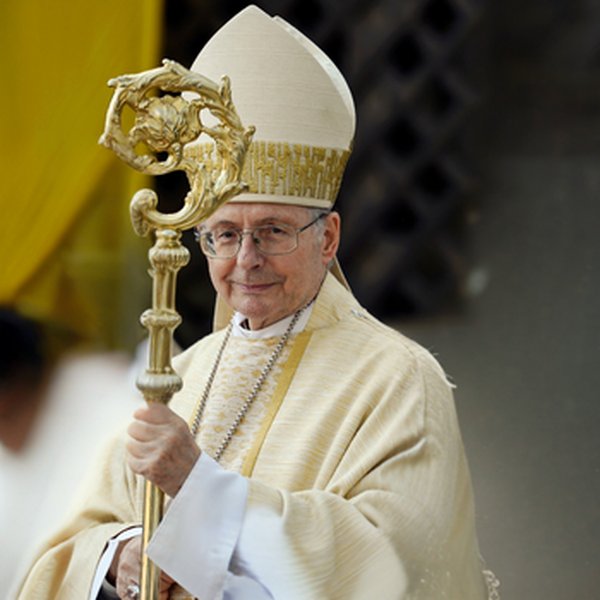 Titelbild: Im stillen Gedenken an Bischof Dr. Joachim Wanke