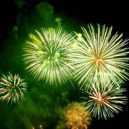 Titelbild: Feuerwerk! – 69. Weihnachtssingewoche